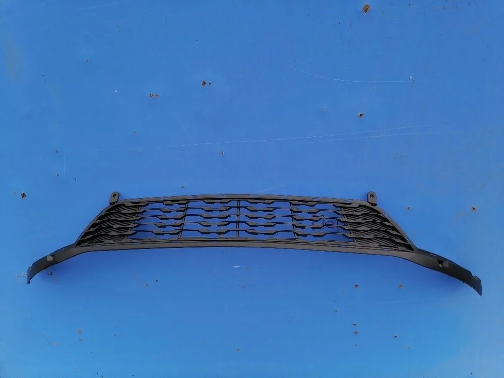 Решетка бампера перед. центр. Kia Rio III (2011—2015) 865614Y000