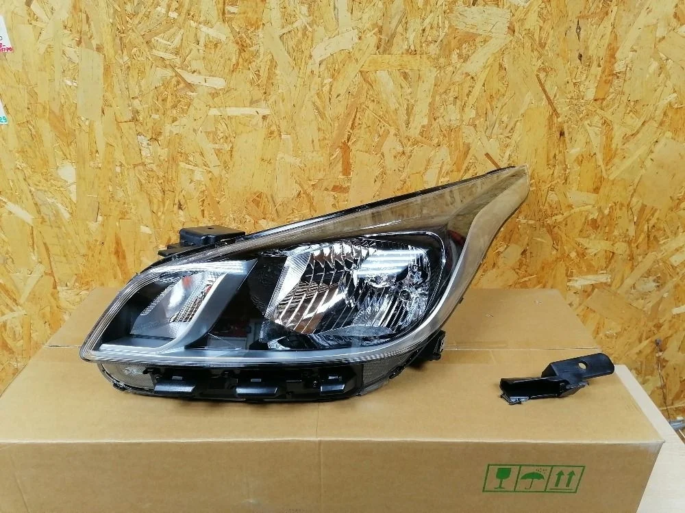 Фара левая Kia Rio IV (2017—2020) 92101H0000