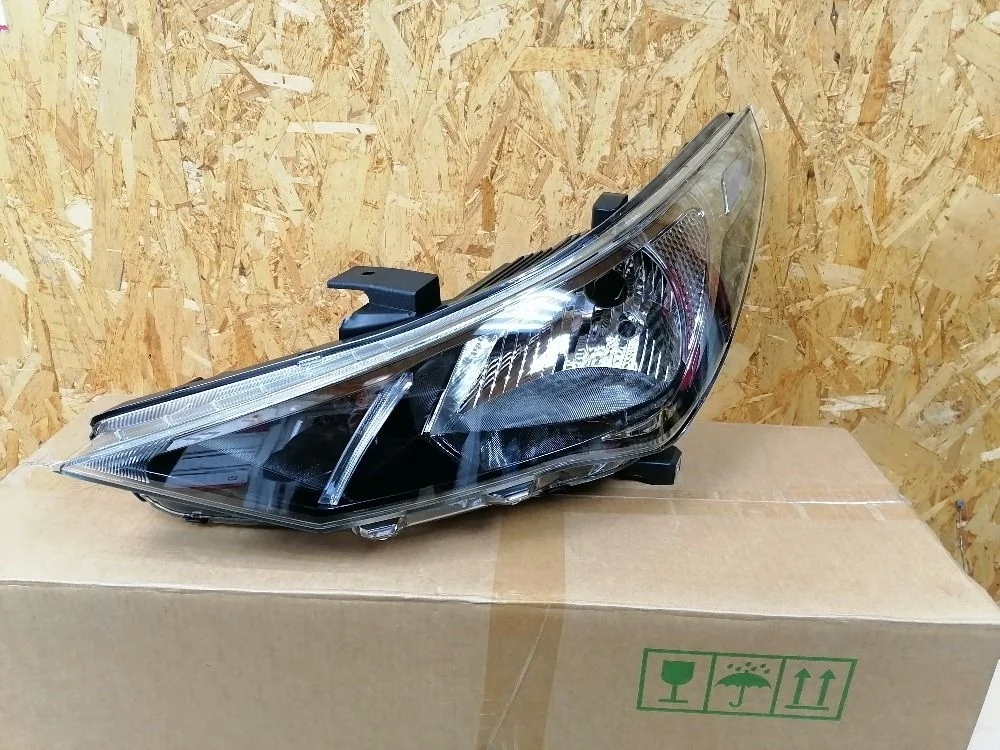 Фара левая Hyundai Solaris II рестайлинг (2020—2025) 92101H5500