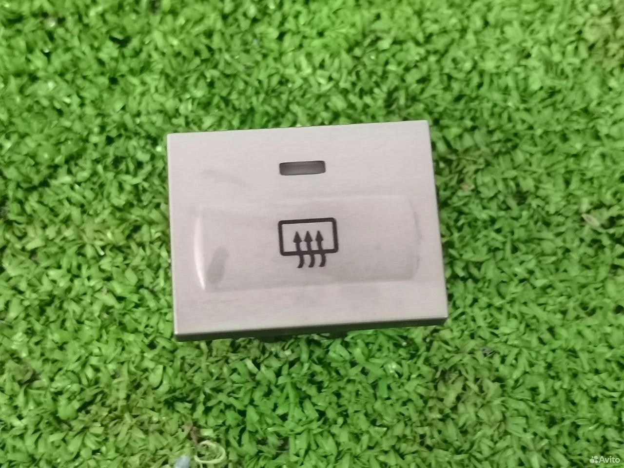 Кнопка обогрева стекла заднего ford focus 2