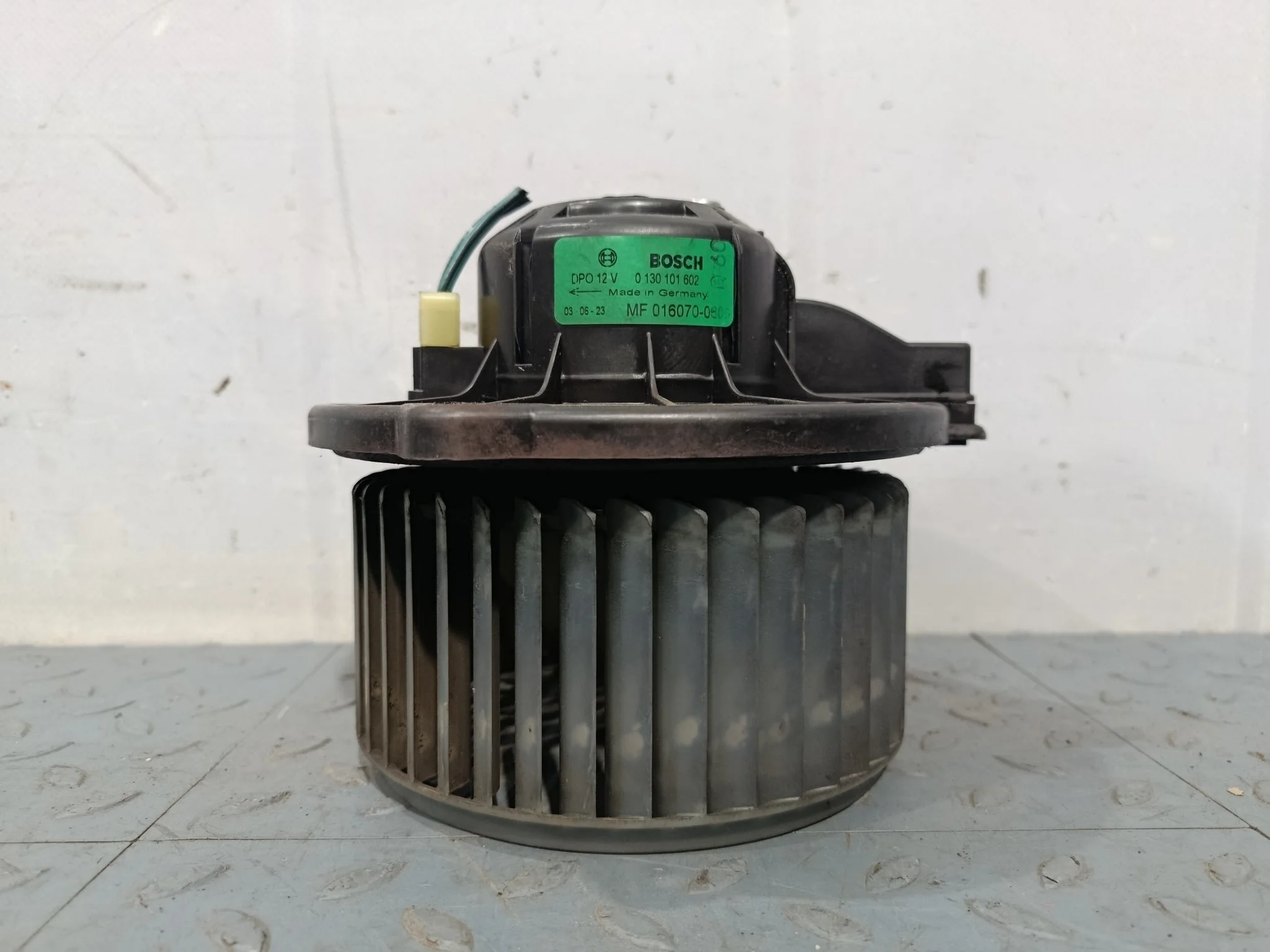 МОТОРЧИК ПЕЧКИ TOYOTA AVENSIS COROLLA COROLLA VERSO ADT250 ADT251 AUR10... CDE120 CDT250 CUR10 NDE120 ZNR11 ZZE120 ZZE121 ZZT250 ZZT251 8710302070