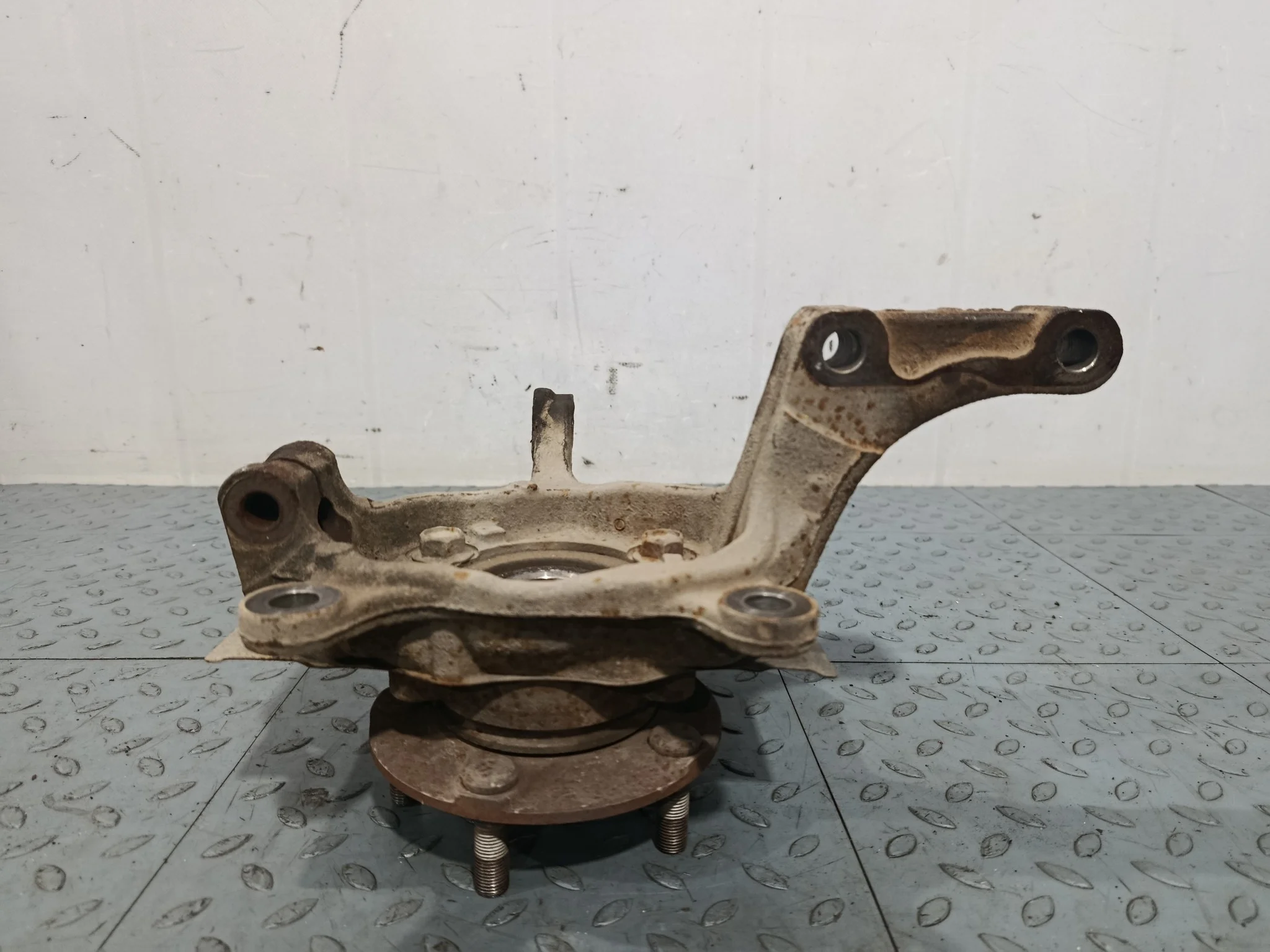СТУПИЦА NISSAN RENAULT DUALIS KOLEOS QASHQAI X-TRAIL DNT31 HY J10 J10E KJ10 KNJ10 NJ10 NT31 TNT31 ПЕРЕДНЯЯ ЛЕВАЯ ABS 2WD 4WD 40202JG01A
