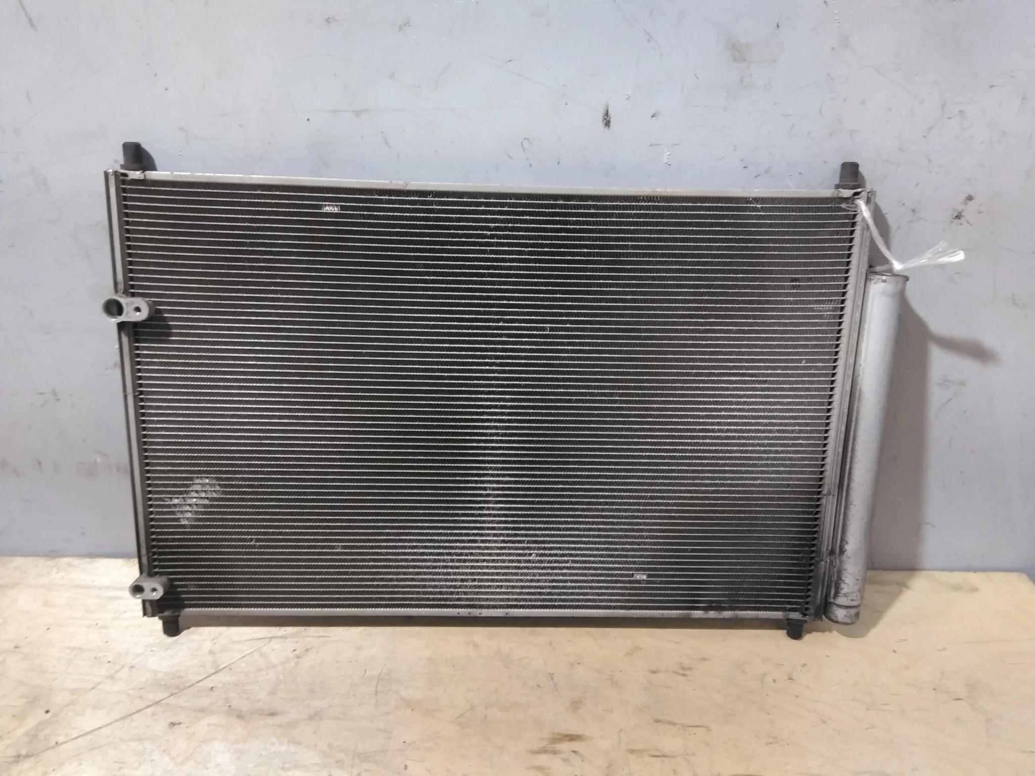 РАДИАТОР КОНДИЦИОНЕРА TOYOTA ... COROLLA AXIO COROLLA FIELDER COROLLA RUMION PREMIO WISH ... ZRT265 ZRT270 ZRT271 ZRT272 ZZE150 8845012280 VB382