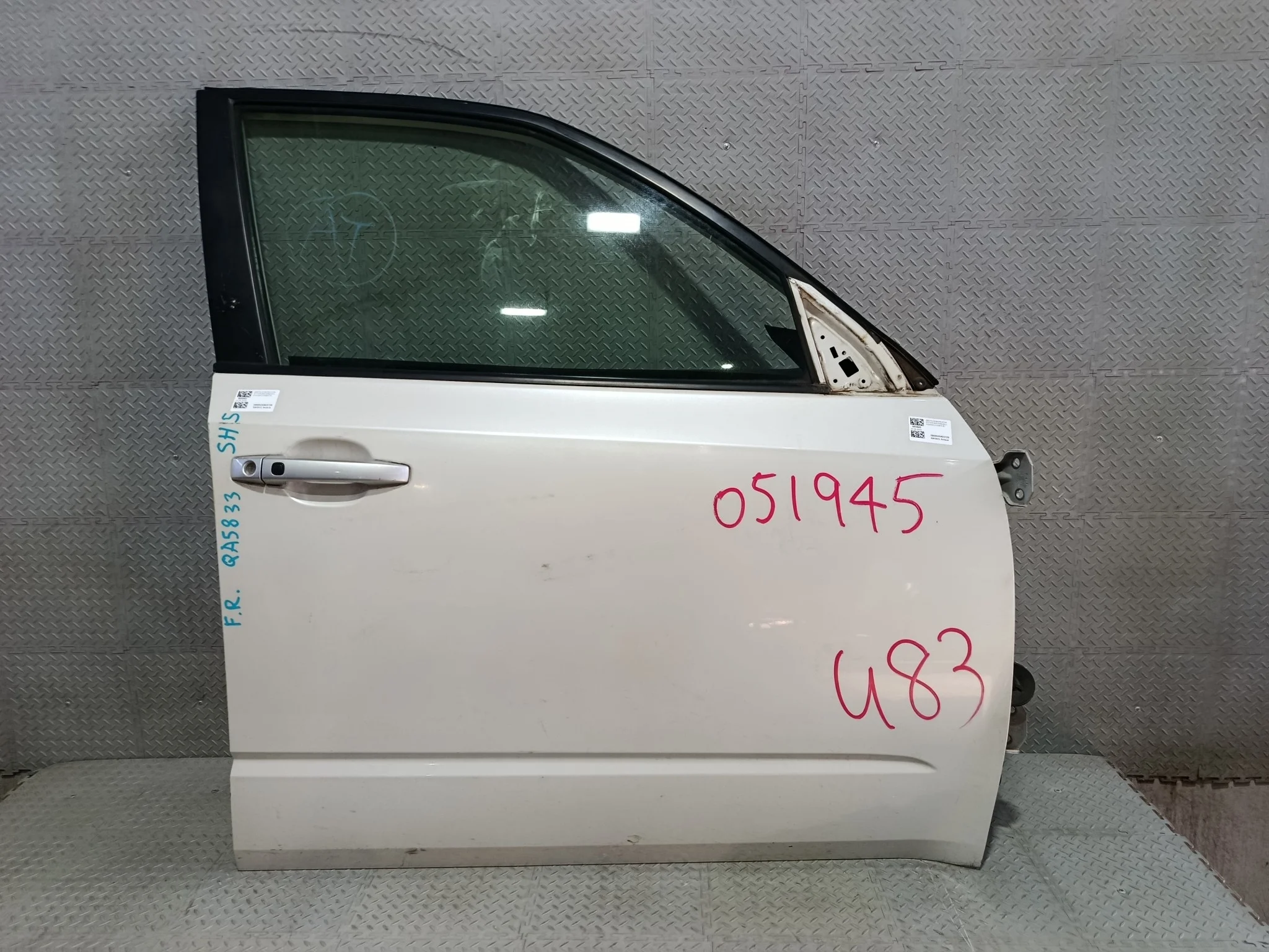 ДВЕРЬ SUBARU FORESTER SH5 SH9 SHJ 60009SC0209P ПЕРЕДНЯЯ ПРАВАЯ белый, 37J QA5833