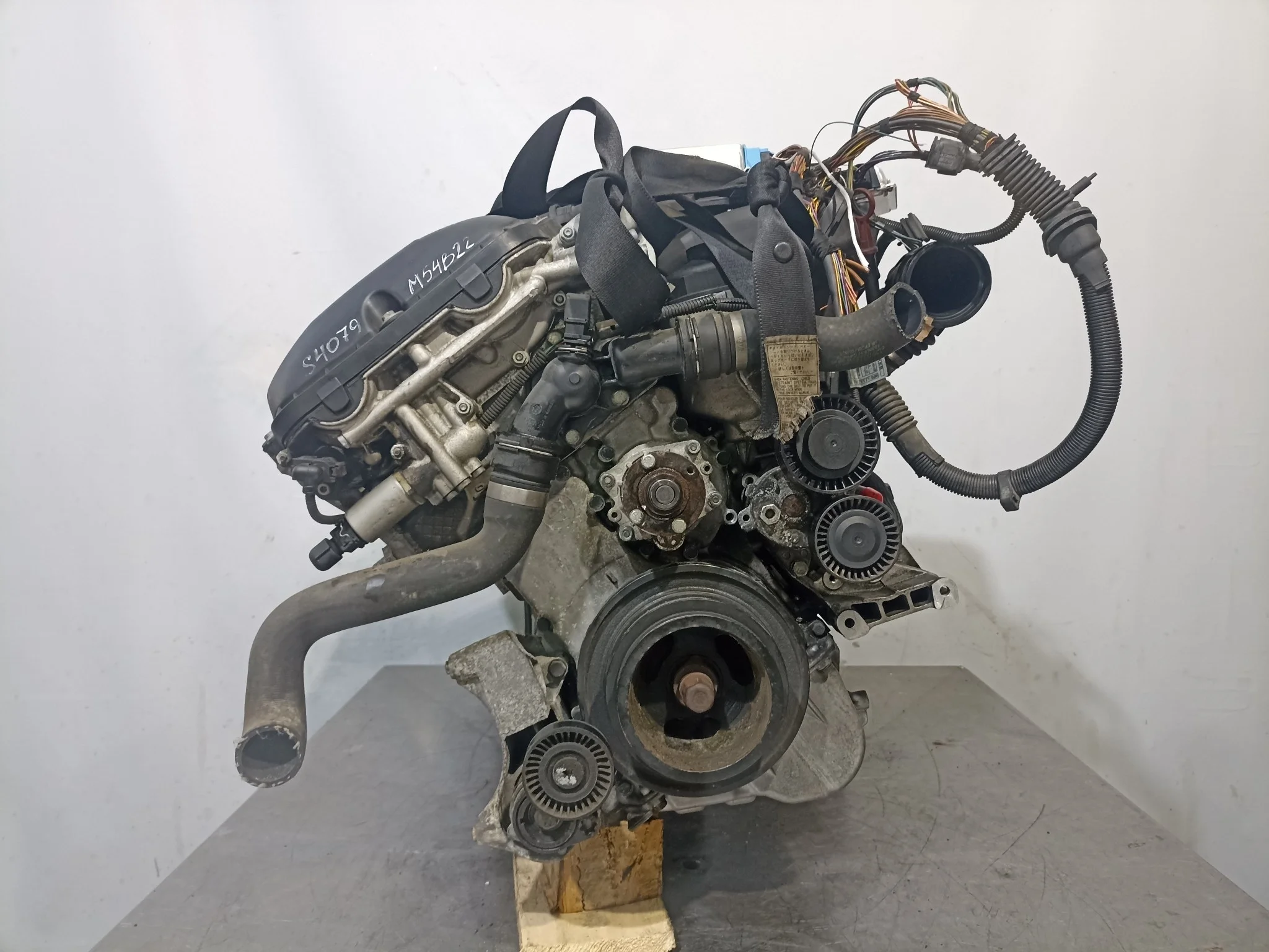 Двигатель BMW M54B22 226S1 3-SERIES 5-SERIES Z3 Z4 E36 E39 E46 E60 E85 ДВИГАТЕЛЬ ИЗ ЯПОНИИ 2WD 11007506887 S4079-21015398