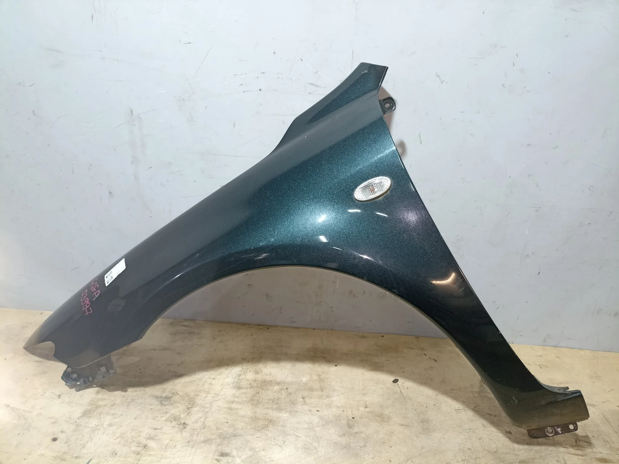 КРЫЛО MAZDA ATENZA MAZDA6 GG GG3P GG3S GGEP GGES GY GY3W GYEW GJ6A52211D ПЕРЕДНЕЕ ЛЕВОЕ зеленый, 27C S3997