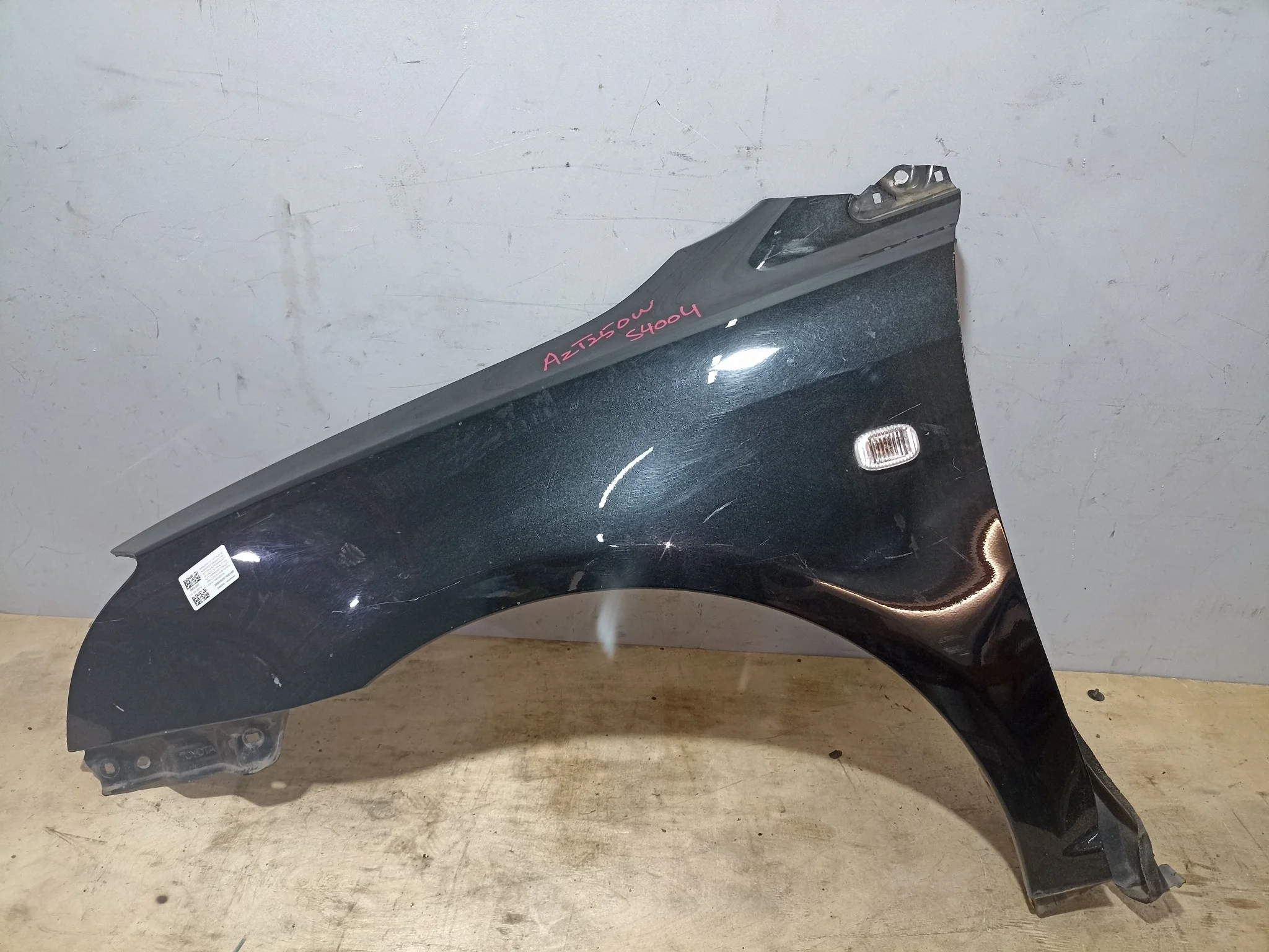 КРЫЛО TOYOTA AVENSIS ADT250 ADT251 AZT250 AZT250W AZT251 AZT251W AZT255 AZT255W CDT250 ZZT250 ZZT251 5381205020 ПЕРЕДНЕЕ ЛЕВОЕ 1 МОДЕЛЬ черный, 209 S4004