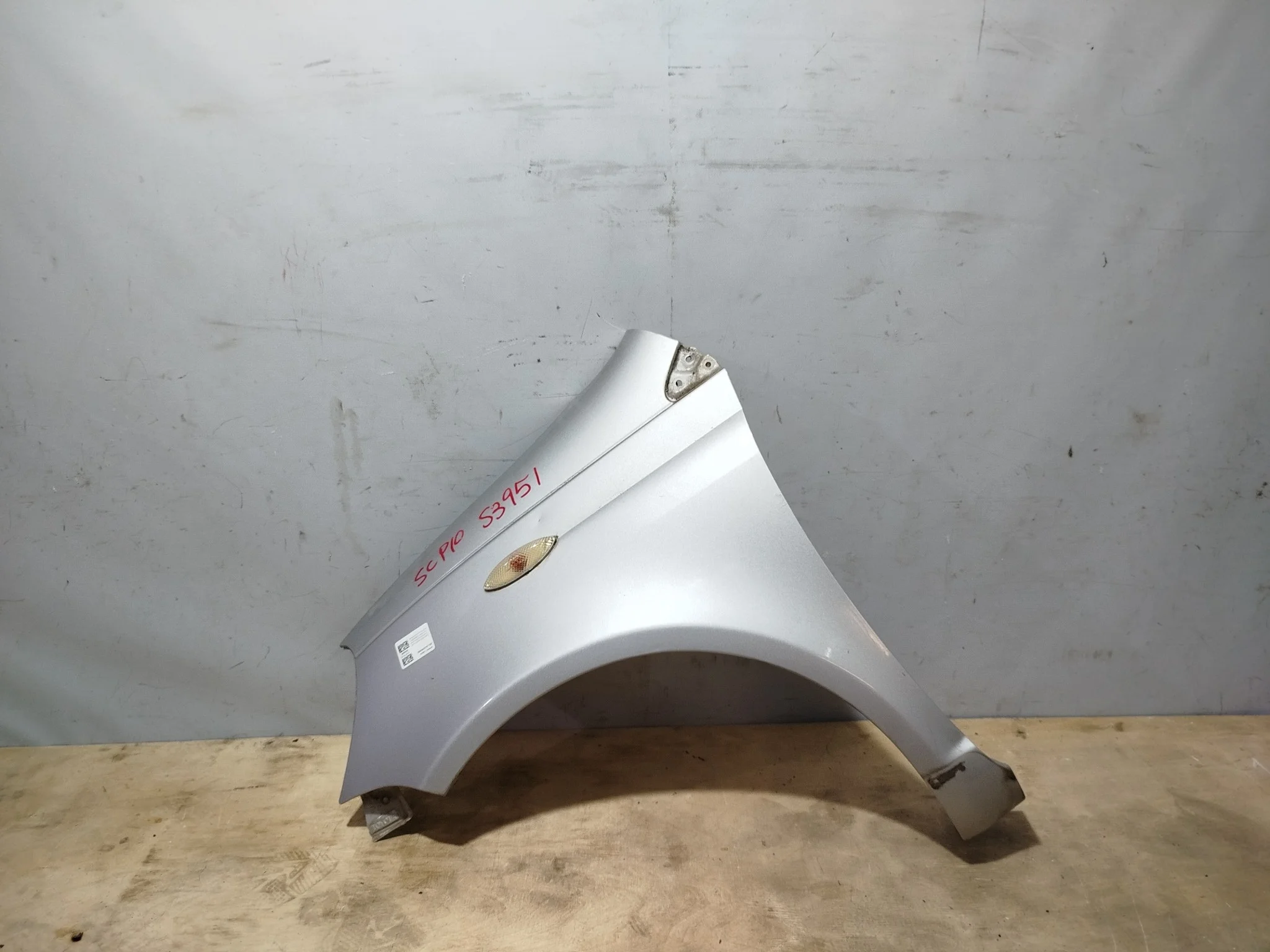 КРЫЛО TOYOTA VITZ YARIS NCP10 NCP13 NCP15 SCP10 SCP12 SCP13 5381252010 ПЕРЕДНЕЕ ЛЕВОЕ серый, 199 S3951