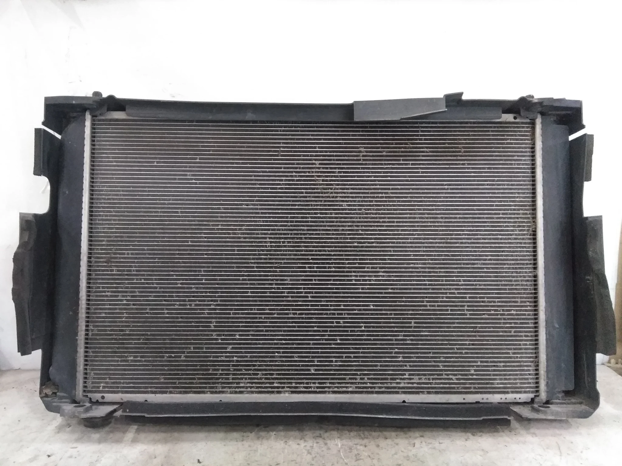 РАДИАТОР ДВИГАТЕЛЯ TOYOTA 1AZ-FE 2AZ-FE 3ZR-FAE ... HARRIER PREVIA RAV4 TARAGO VELLFIRE ... ANH25W ZSA30 ZSA35 ZSU60 ZSU65 CVT 1640028560 VB464