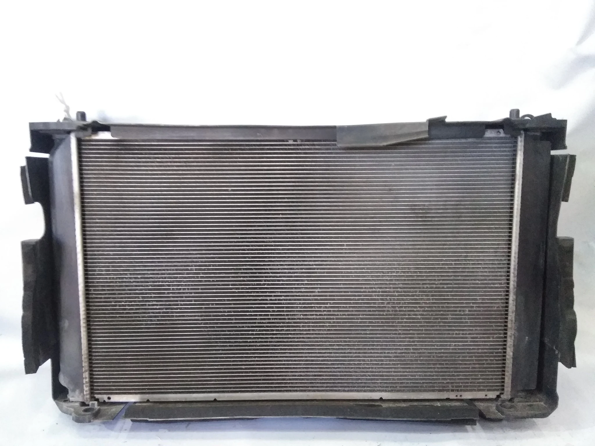 РАДИАТОР ДВИГАТЕЛЯ TOYOTA 1AZ-FE 2AZ-FE 3ZR-FAE ... HARRIER PREVIA RAV4 TARAGO VELLFIRE ... ANH25W ZSA30 ZSA35 ZSU60 ZSU65 CVT 1640028560 VB1438