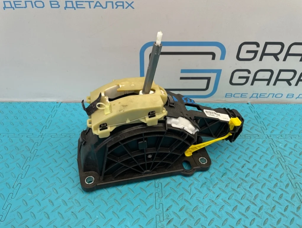 Селектор АКПП Volvo V40 2013 31367484 MV B4164T 1.6