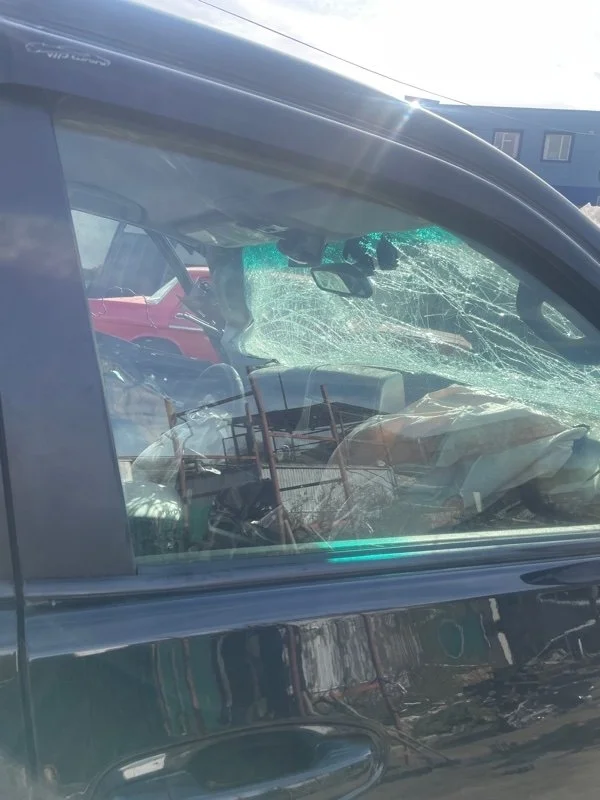 Стекло двери передней правой Toyota Land Cruiser Prado 2010 6810160600 KDJ150 1KDFTV, переднее правое