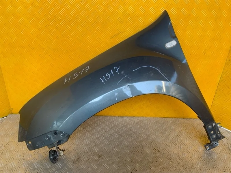 Крыло переднее левое Dacia Duster 2010-2017 2014 631012718R 1.5 D K9K858