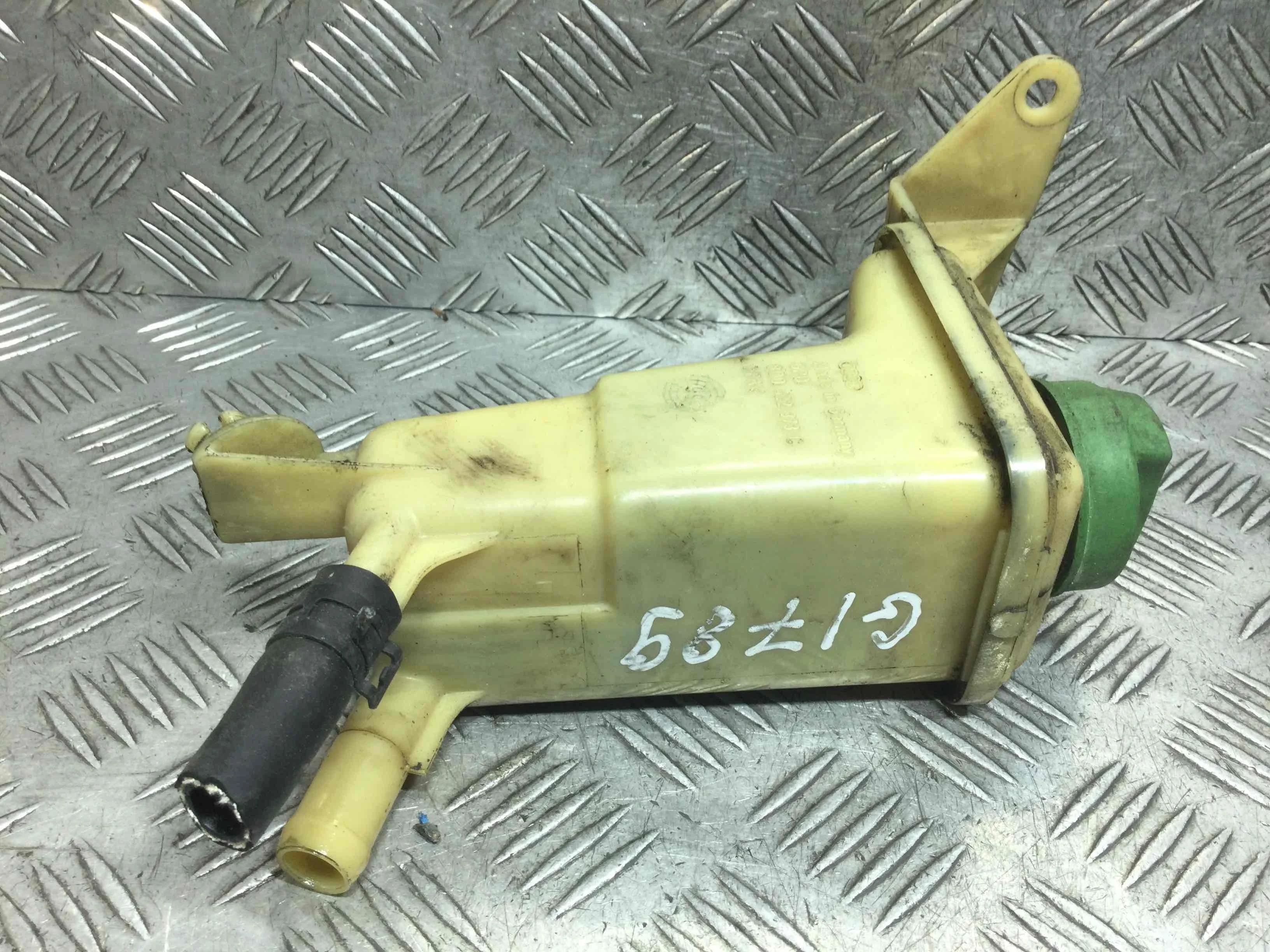 Бачок гидроусилителя Audi A6 C5/4B (1997-2004) дизель 2.5 TDI Механика Седан