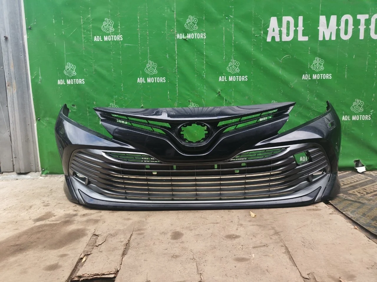 Бампер Toyota Camry 2018-2023 5211906G80 70, передний