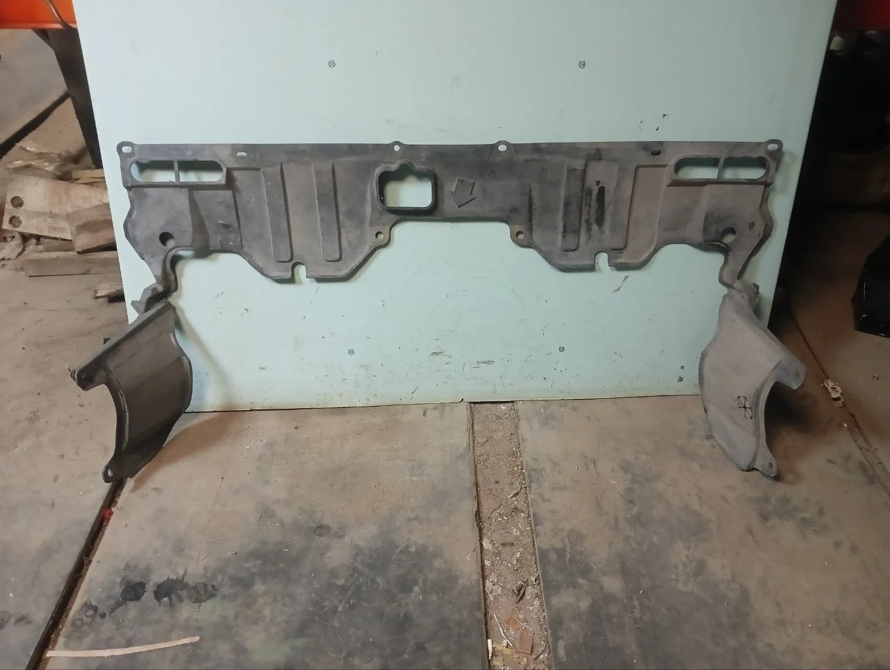 Пыльник бампера Honda Civic 8 2006-2011 74111SNAA00 4D, передний