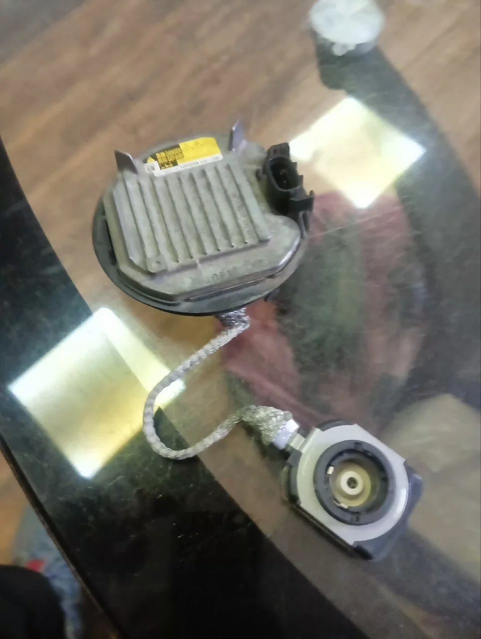 Блок розжига ксенона Toyota Camry 2012-2017 8596722080 50 55
