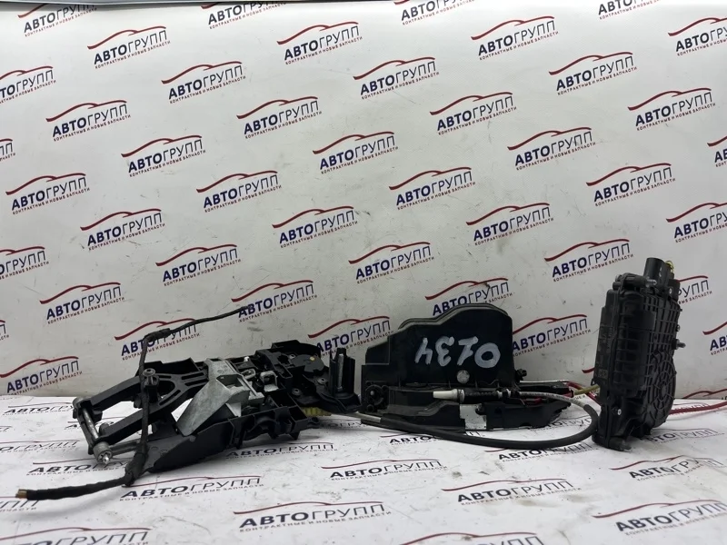 Доводчик двери с замком Bmw X6 40D 2015 51217281950 F16 N57D30B 3Л ДИЗЕЛЬ, передний правый