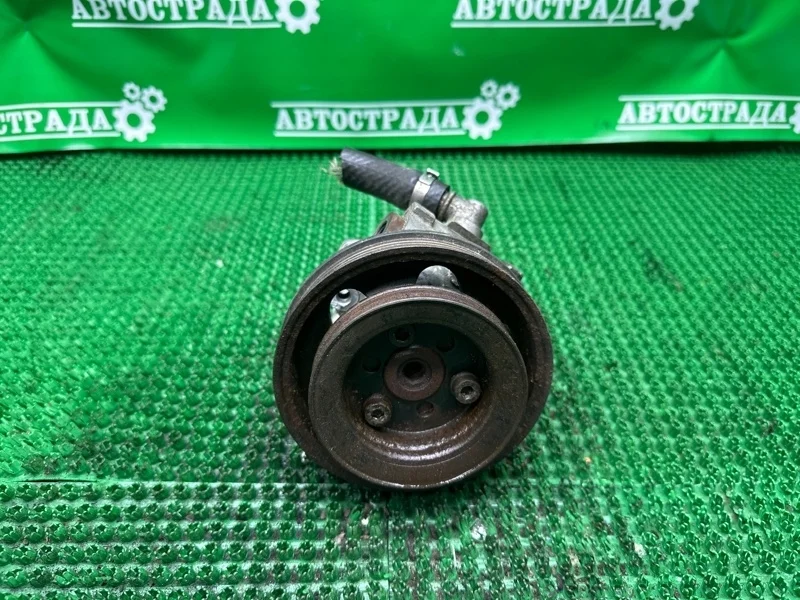 Насос ГУР Volkswagen 8D0145156K