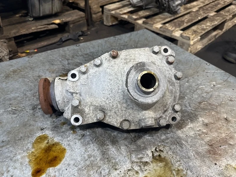 Редуктор Bmw 31507590898, передний