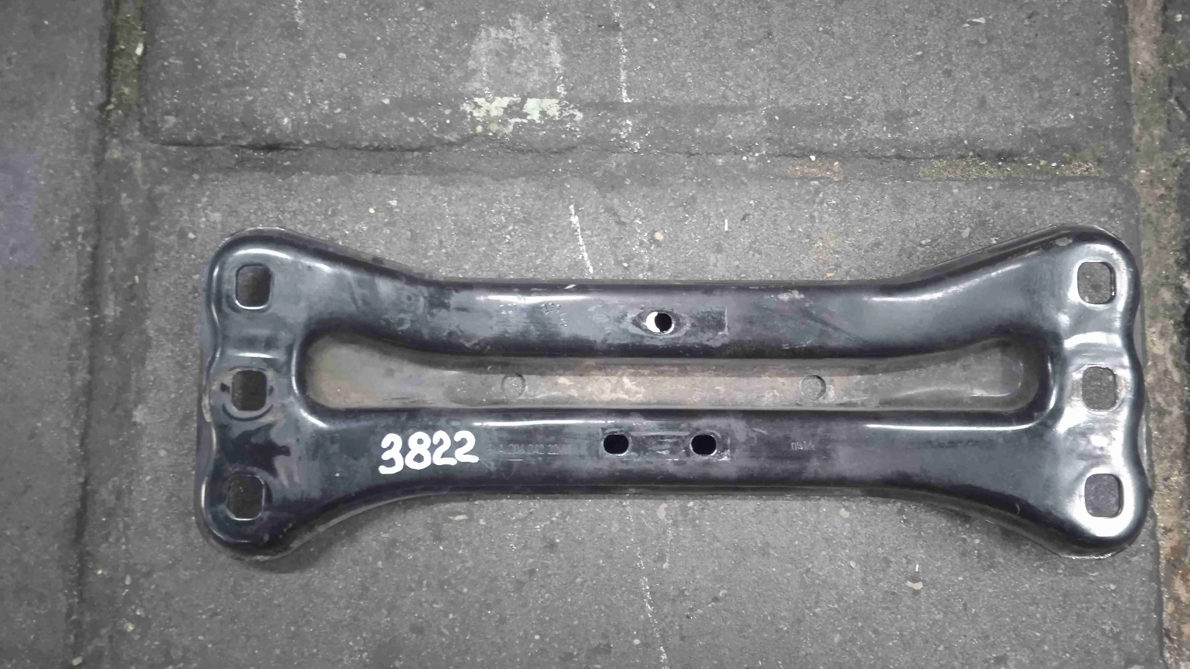 Кронштейн КПП Mercedes-Benz C-класс W204/S204 (2006—2011)  1.6  АКПП седан