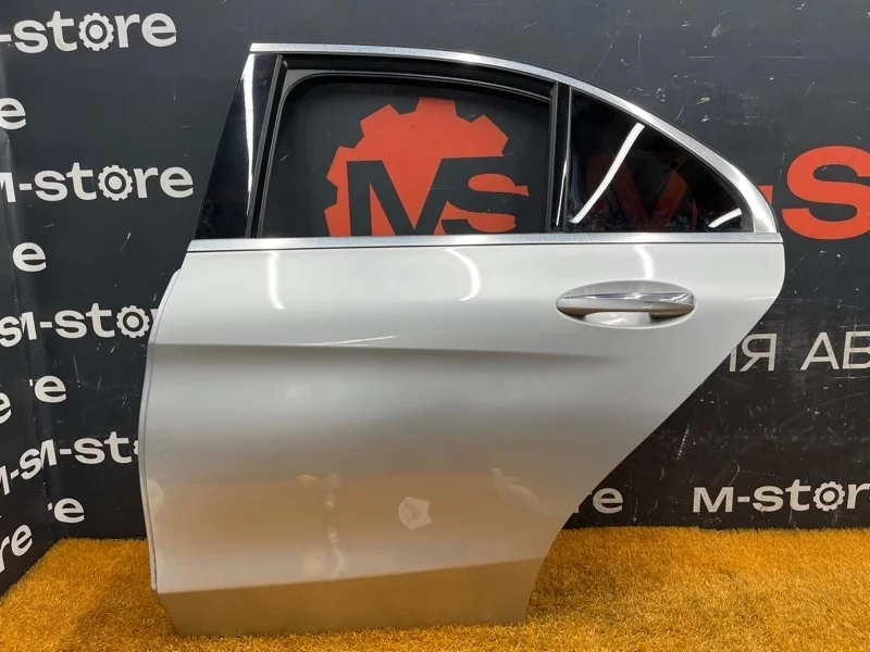Дверь Mercedes-Benz C-Class 2014 A2057300105 W205 274.920, задняя левая
