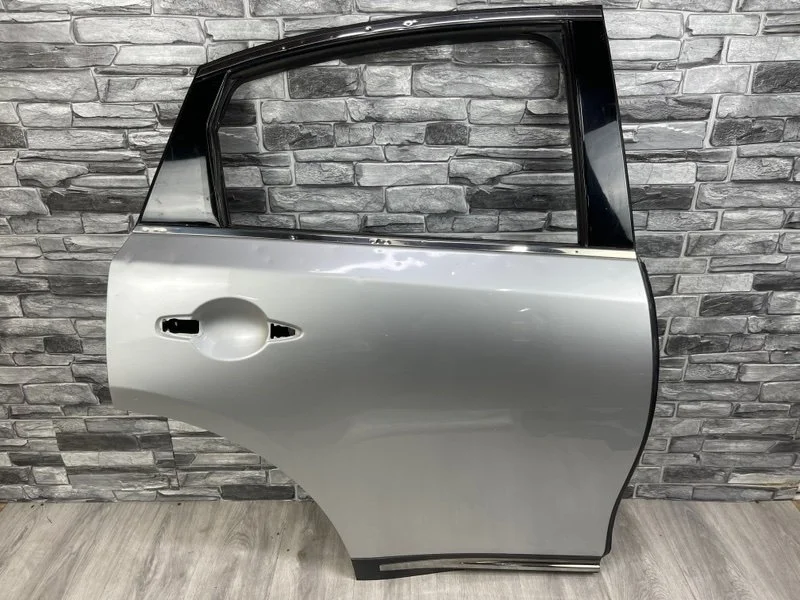 Дверь задняя правая Infiniti FX30d/FX35/FX37/FX50/QX70