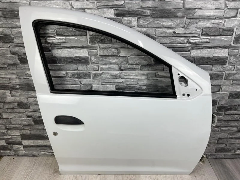 Дверь передняя правая Renault Logan/Logan Stepway
