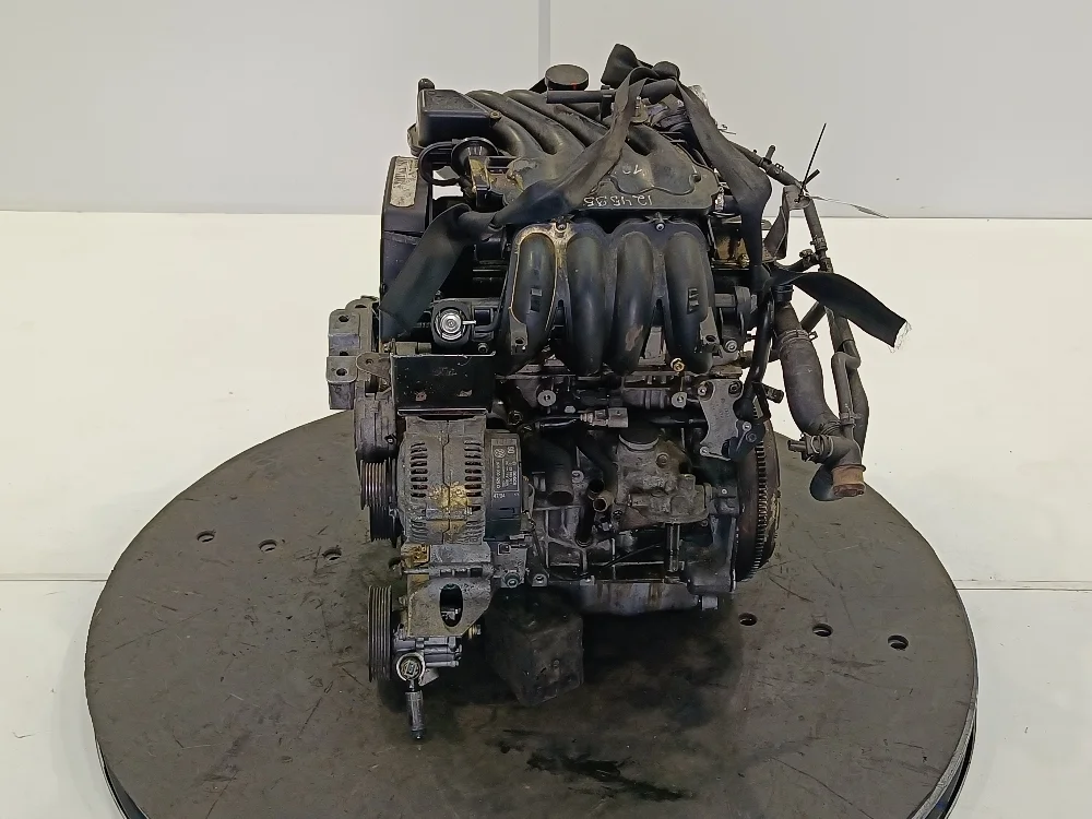 Двигатель Volkswagen Golf