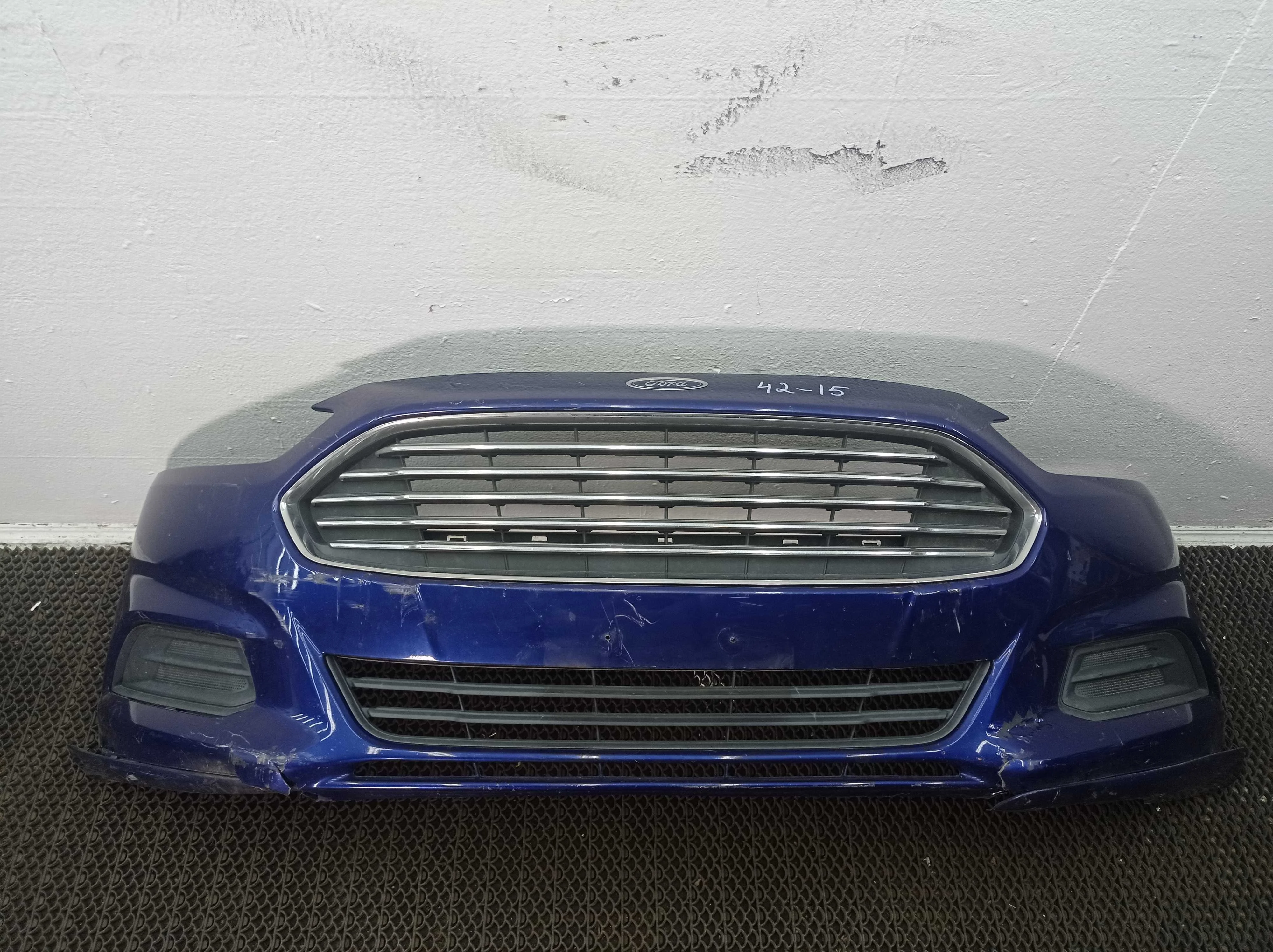 Бампер передний Ford Fusion USA