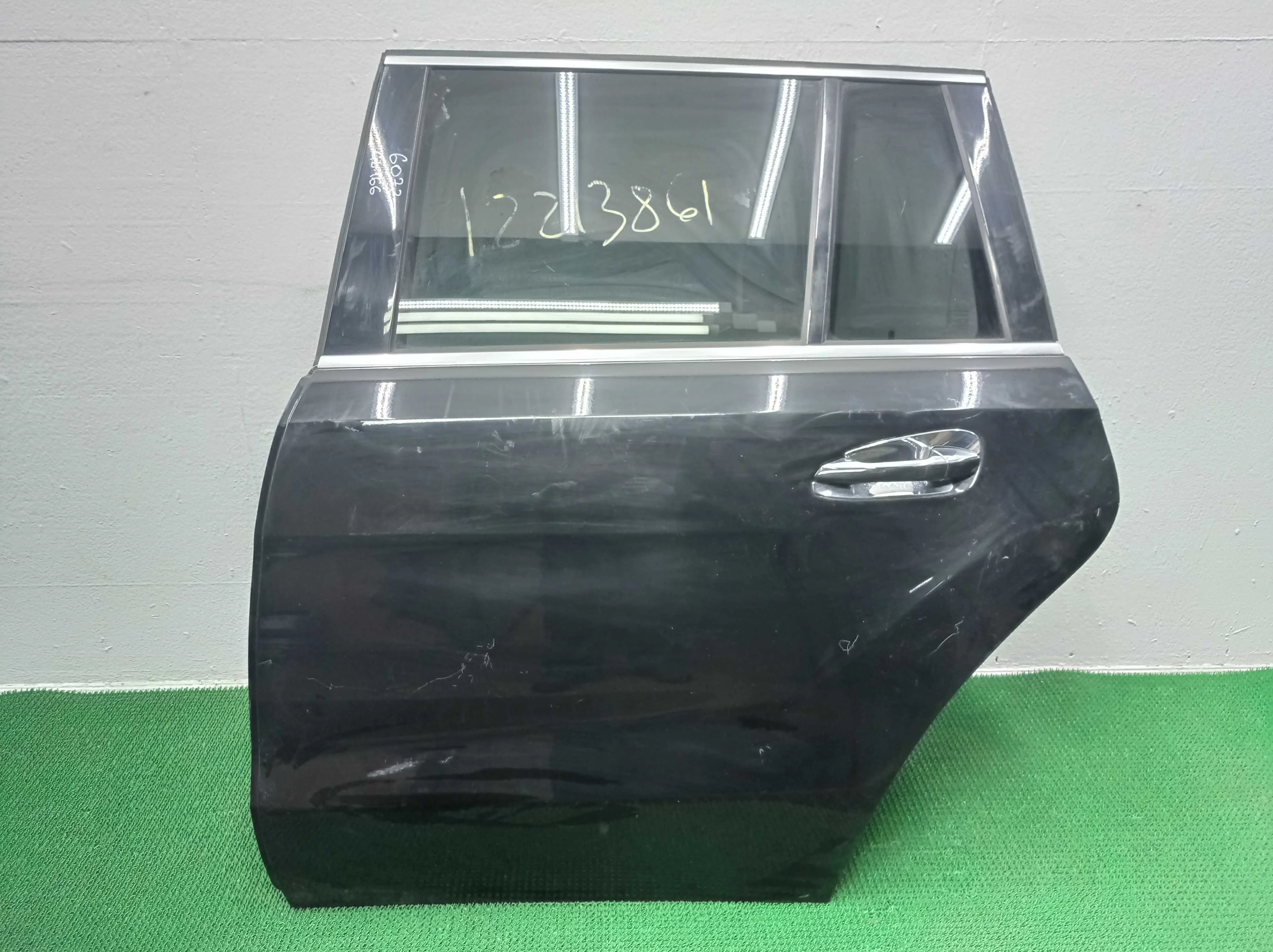 Дверь задняя левая Mercedes-Benz GL/GLS-Class