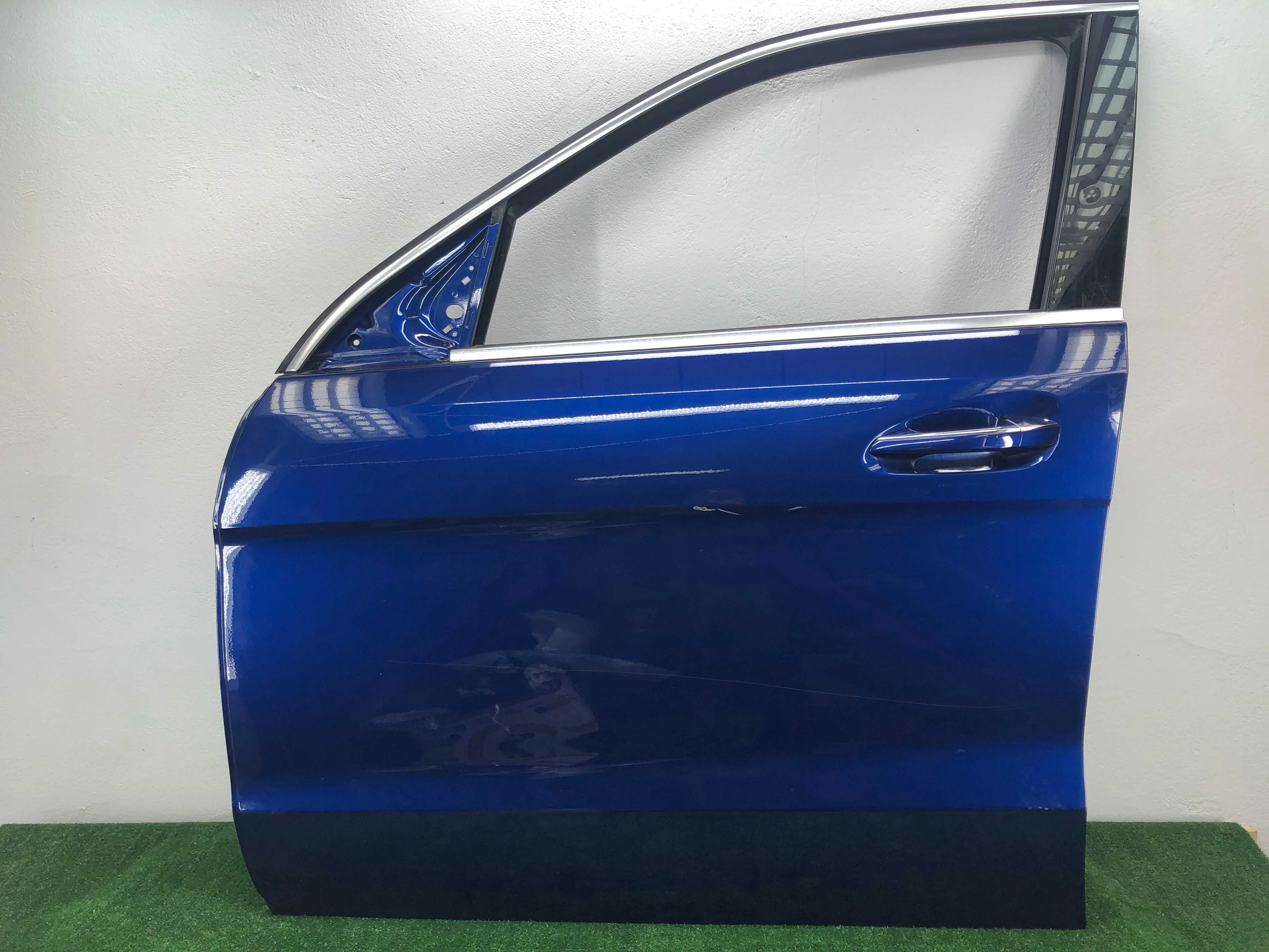 Дверь передняя левая Mercedes-Benz GL/GLS-Class