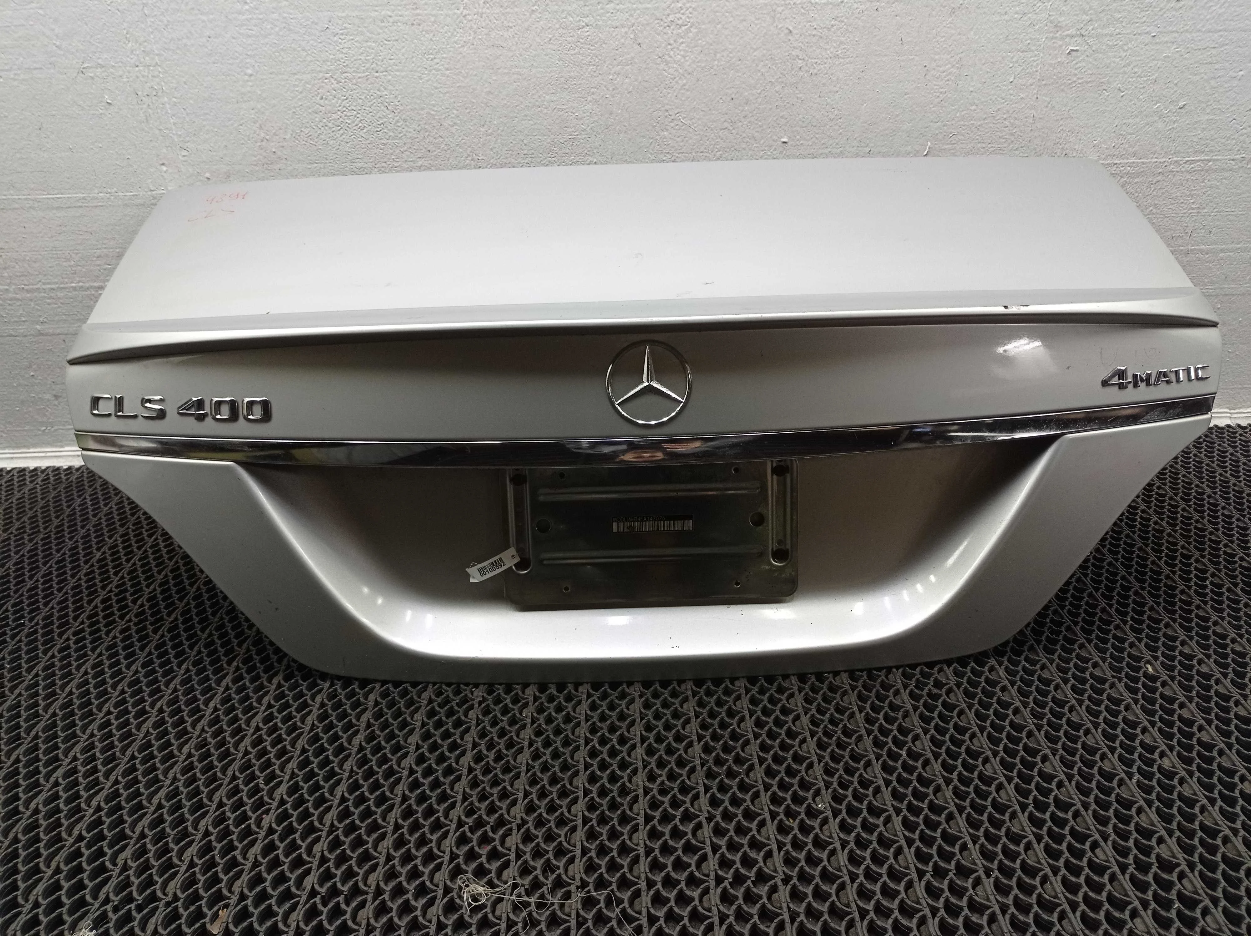 Крышка багажника Mercedes-Benz CLS-Class