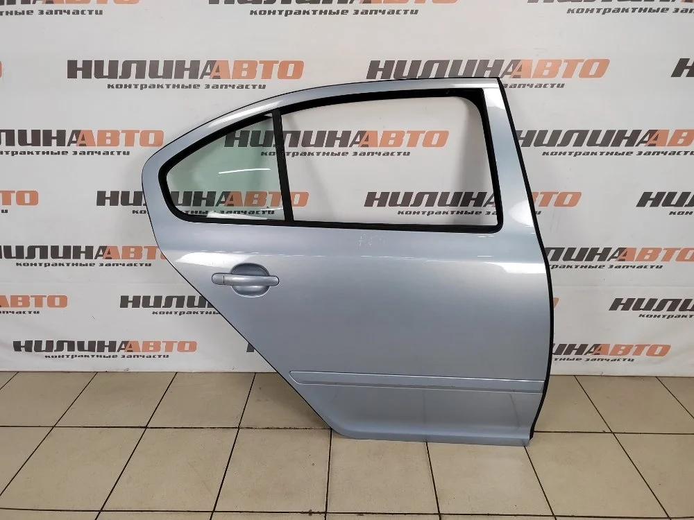 Дверь задняя правая Skoda Octavia