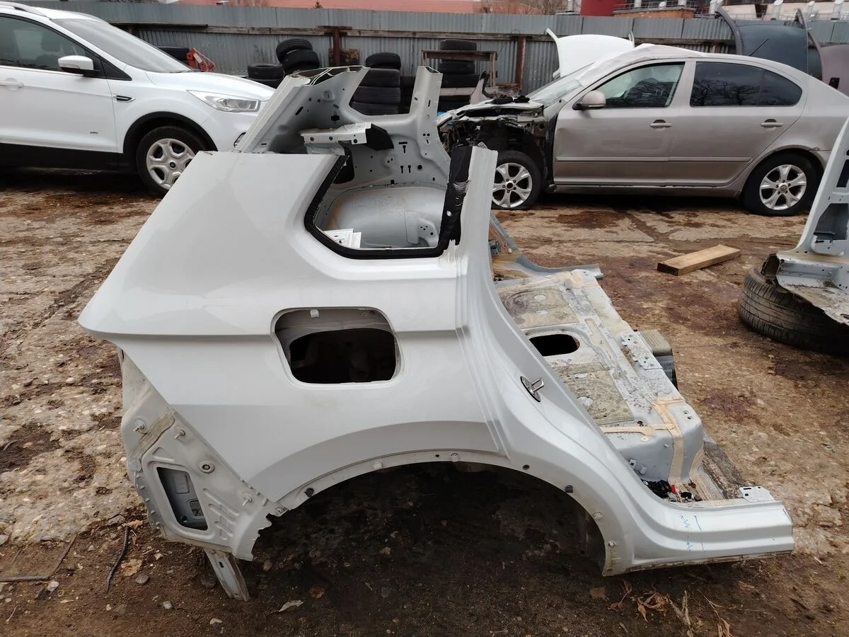 Крыло заднее правое Volkswagen Tiguan