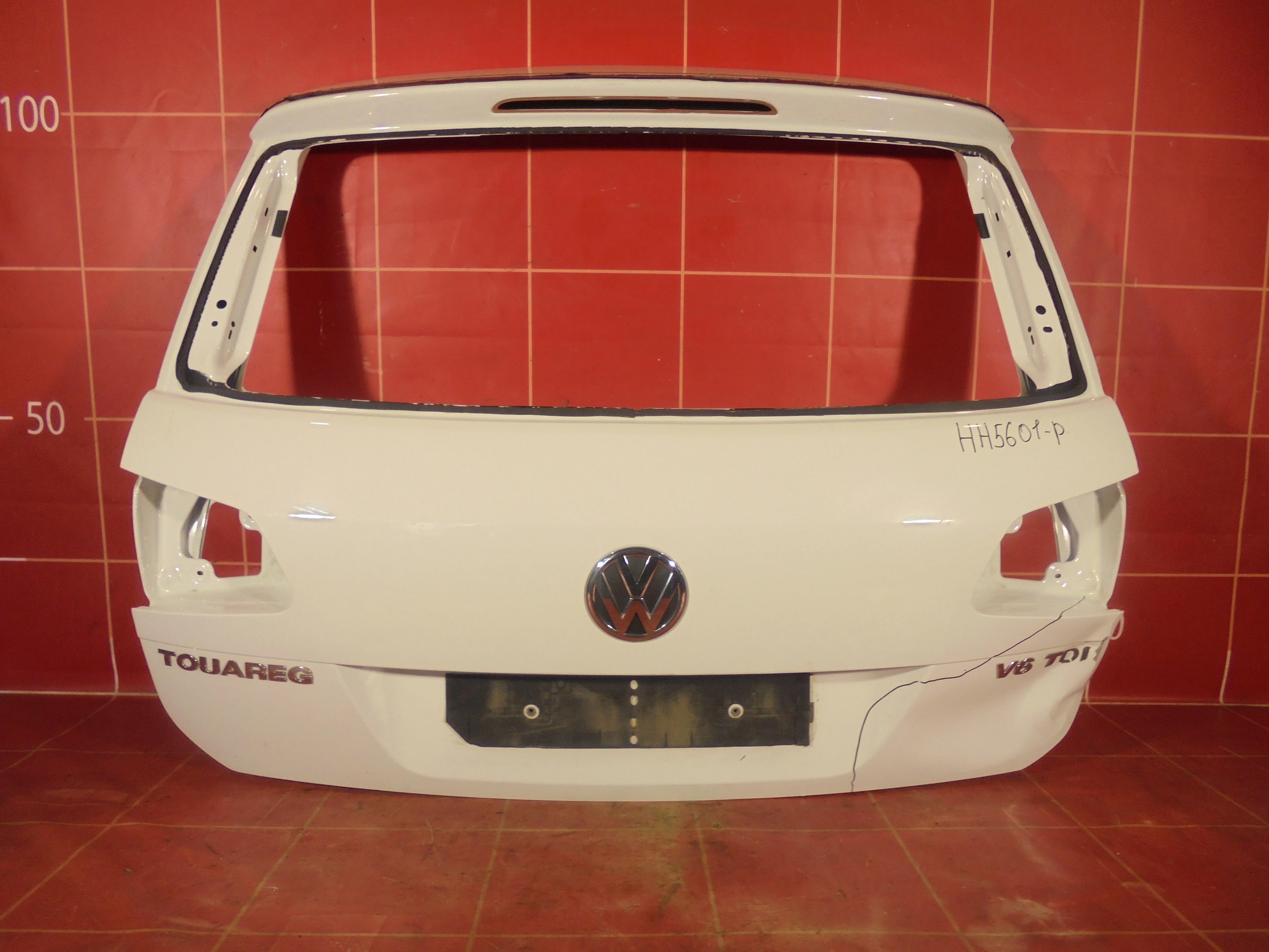 Крышка багажника Volkswagen Touareg