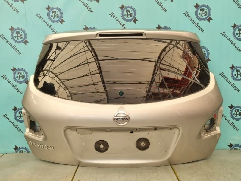 Дверь багажника Nissan Qashqai