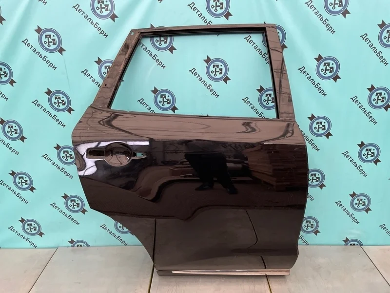 Дверь задняя правая Nissan Murano