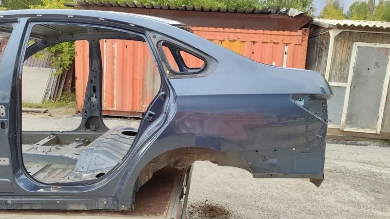 Крыло заднее левое Nissan Almera