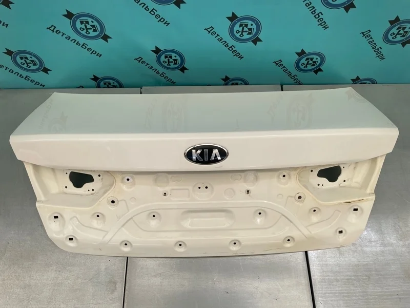 Крышка багажника Kia Optima