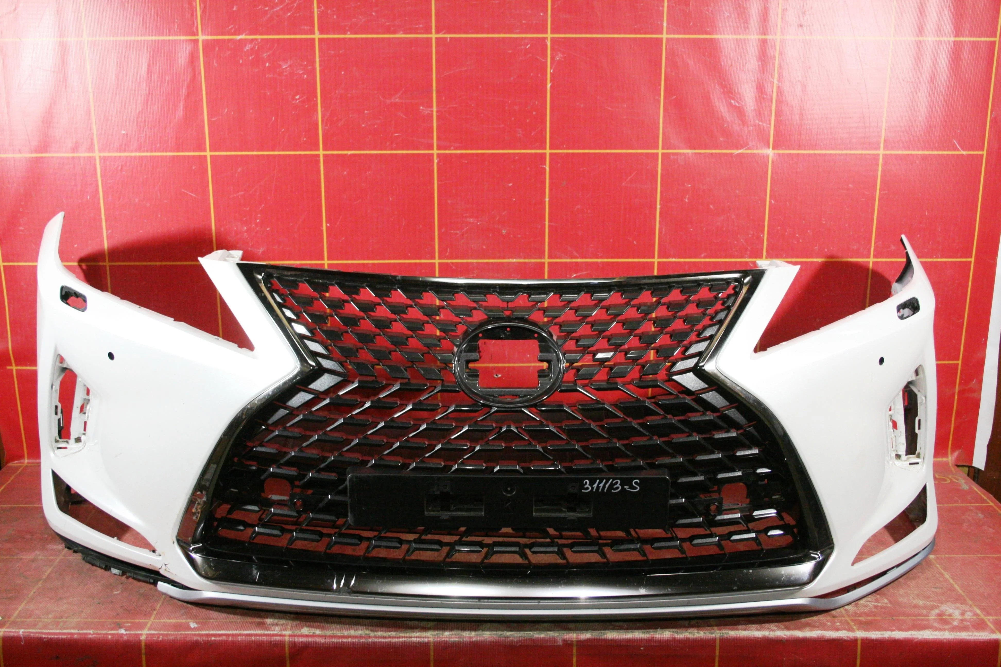 Бампер передний Lexus RX200t/RX300/RX350/RX350L/RX450h/RX450hL/RX200t/RX300/RX450h/RX450hL