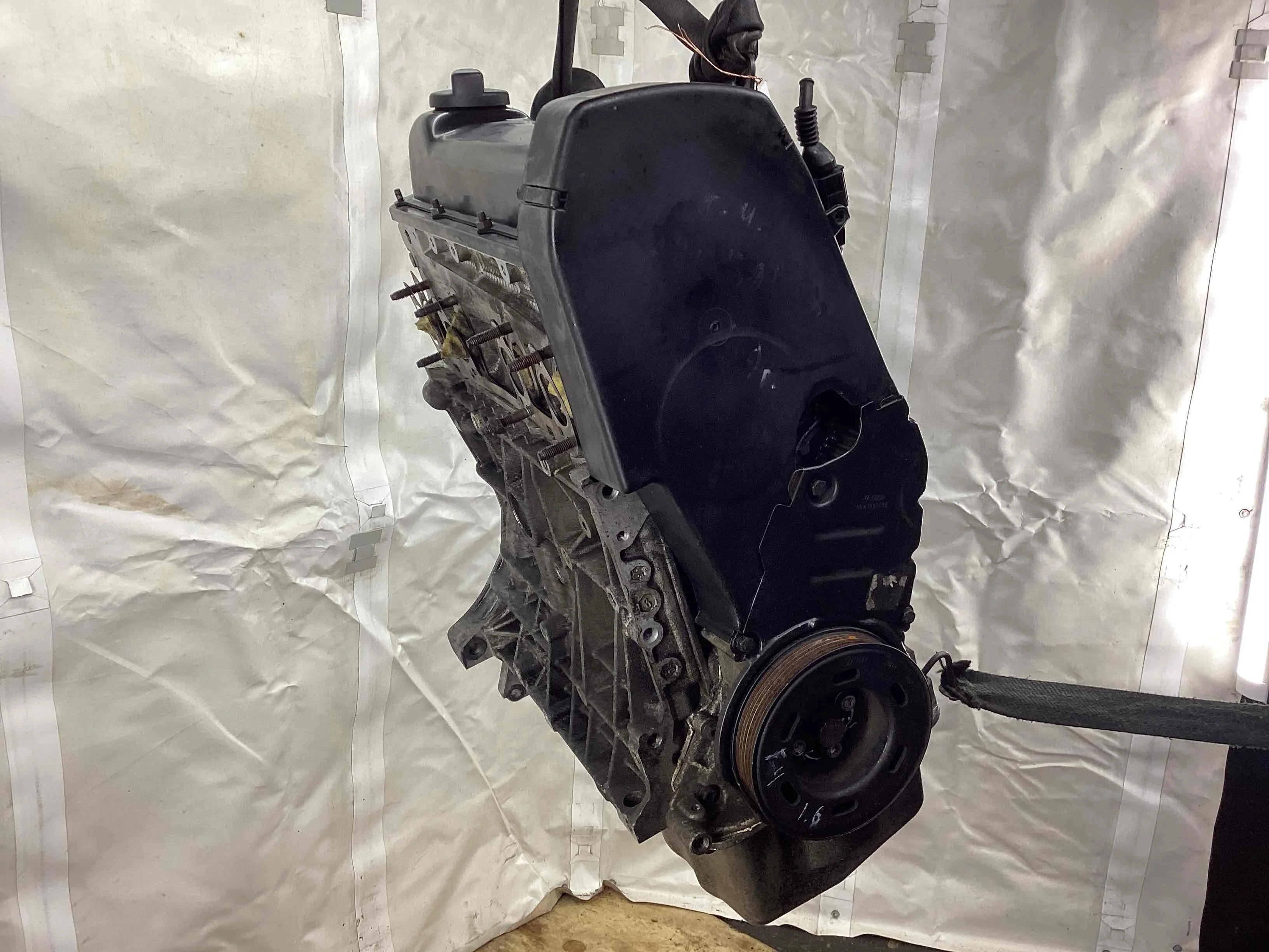 Двигатель Volkswagen Golf AKL