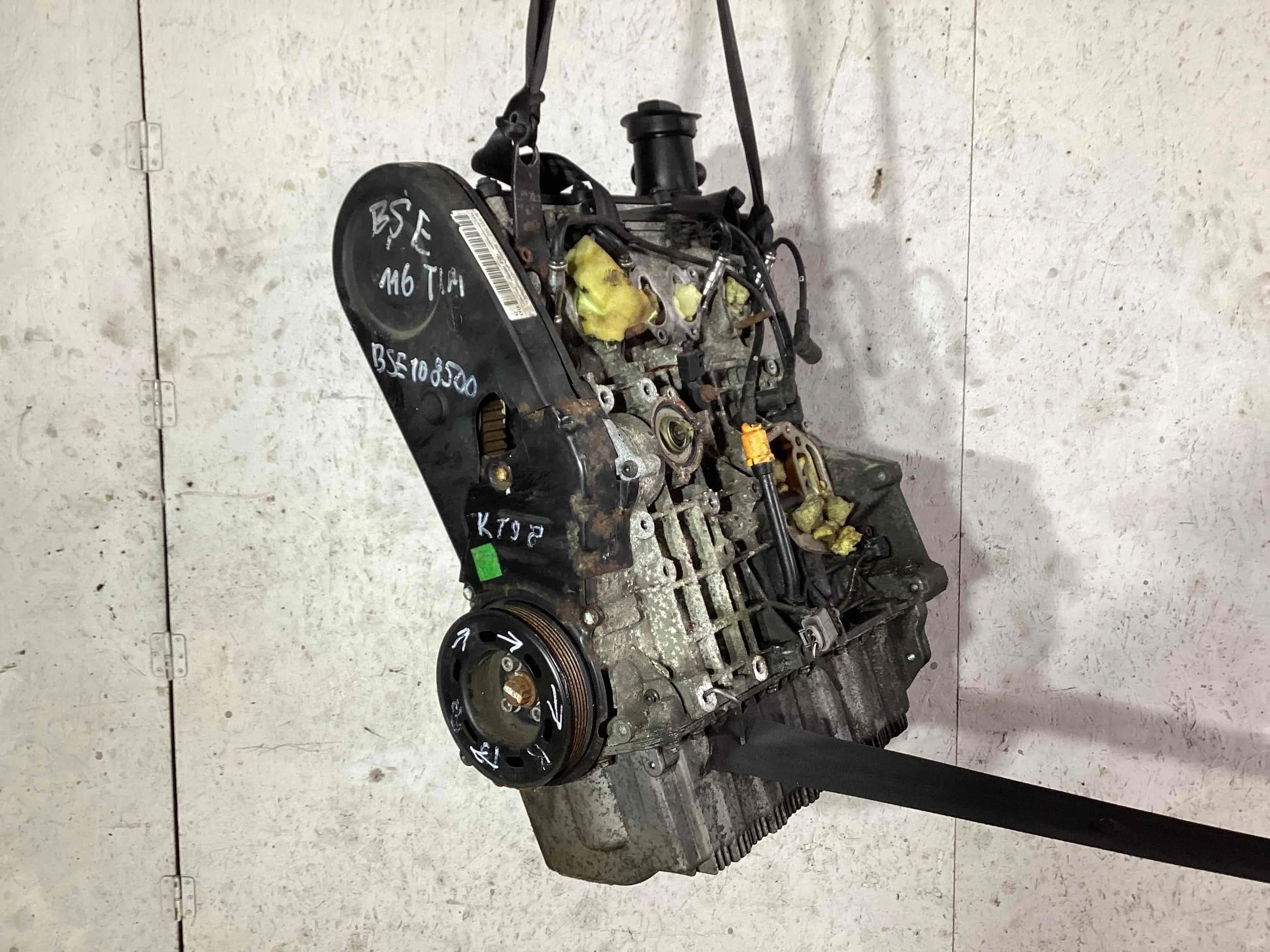 Двигатель Volkswagen Golf BSE