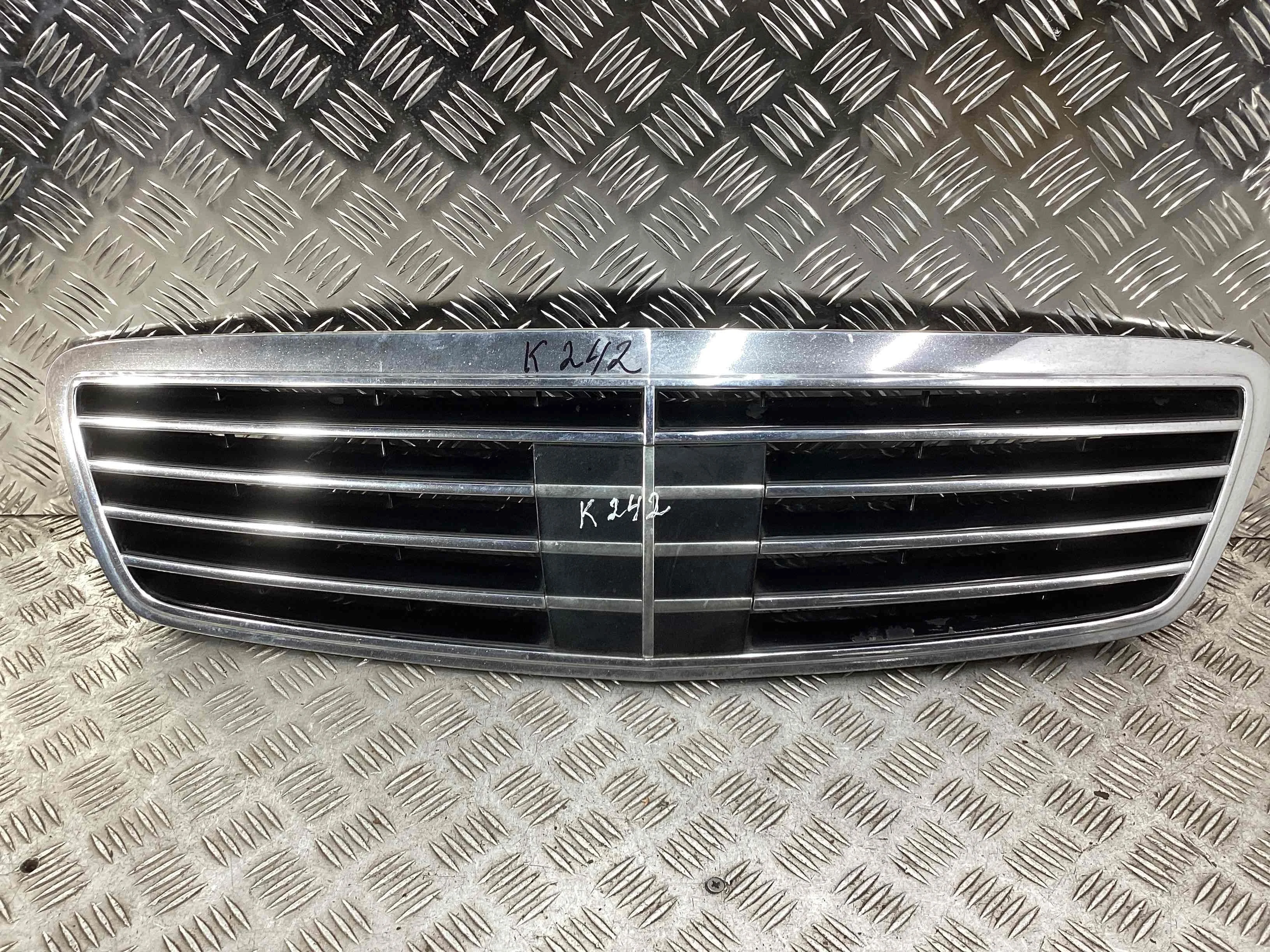 Решетка радиатора Mercedes-Benz S-Class