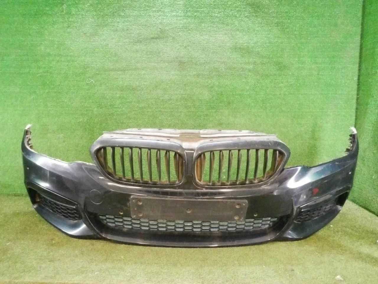 Бампер передний BMW 5-Series/M5