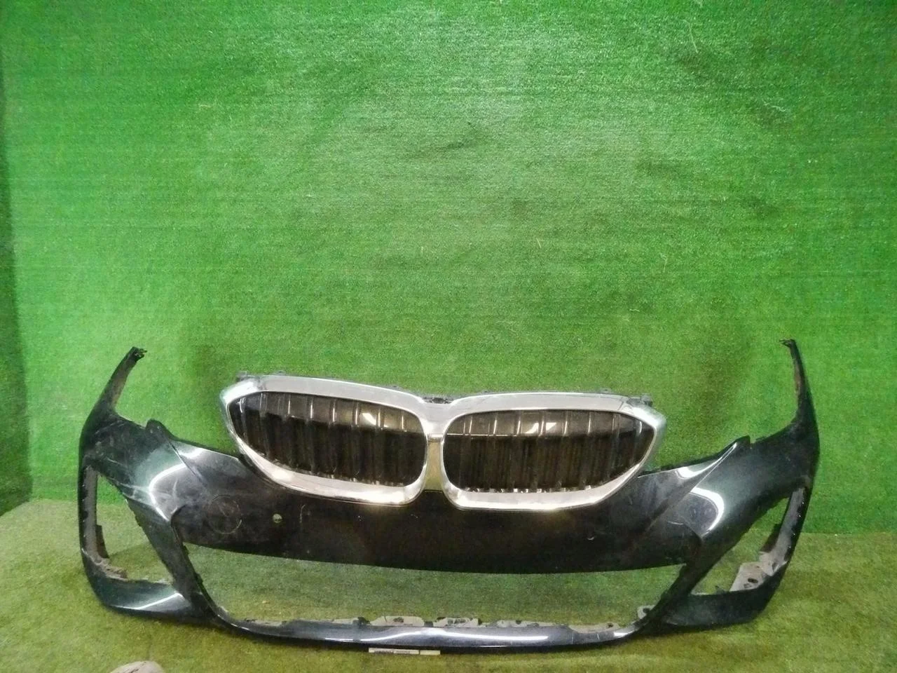 Бампер передний BMW 3-Series