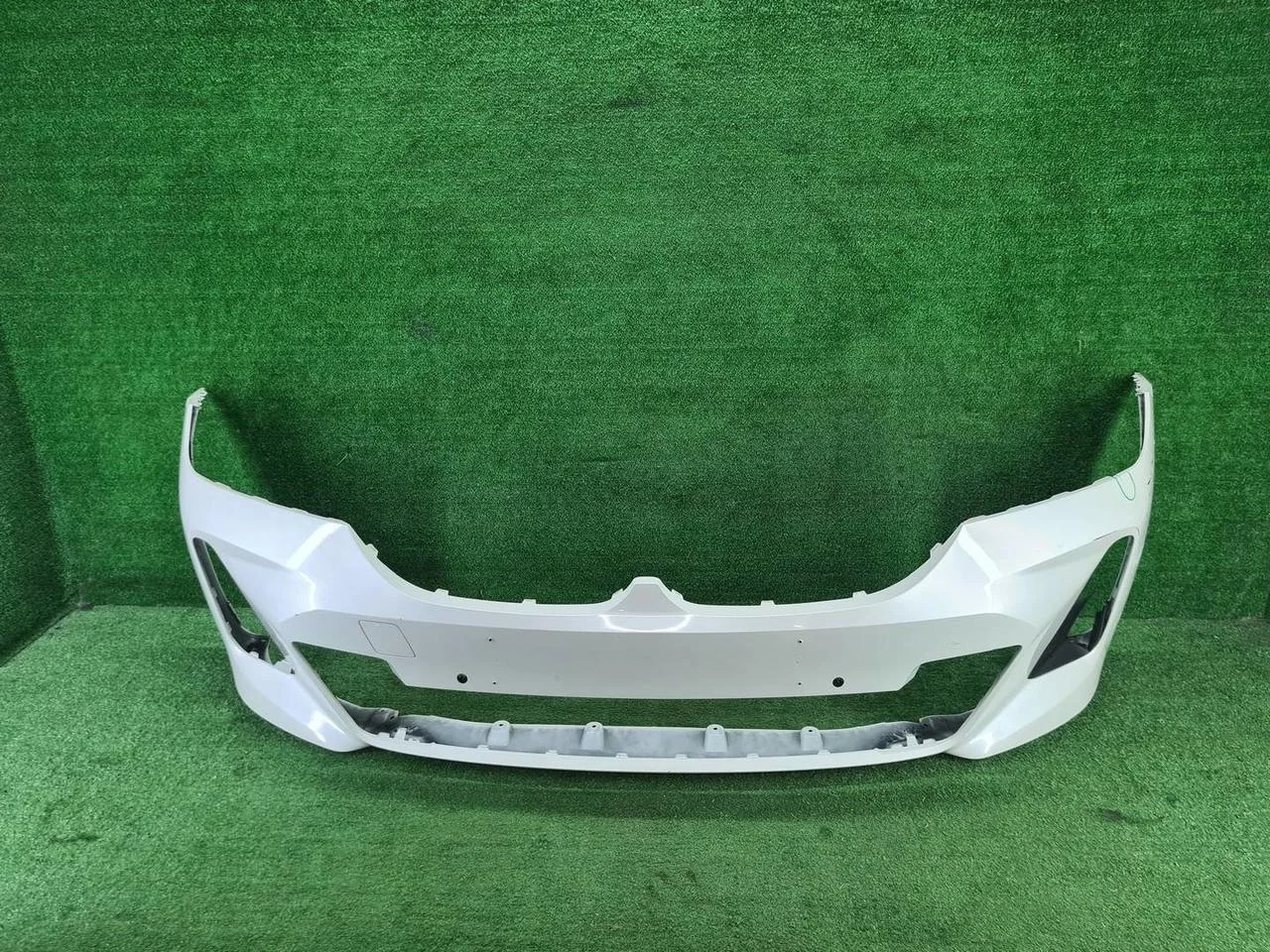 Бампер передний BMW 6-Series Gran Turismo