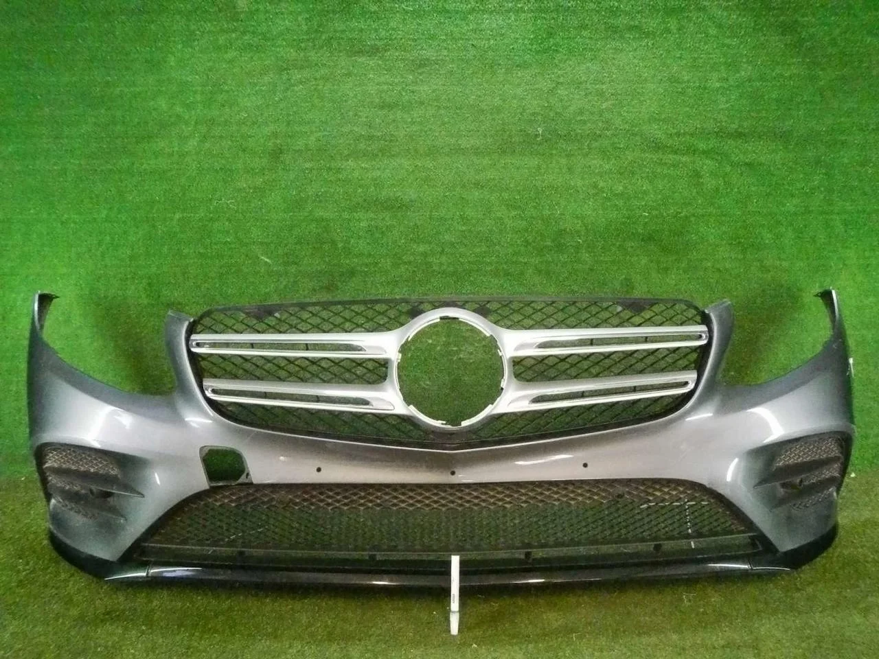 Бампер передний Mercedes-Benz GLC