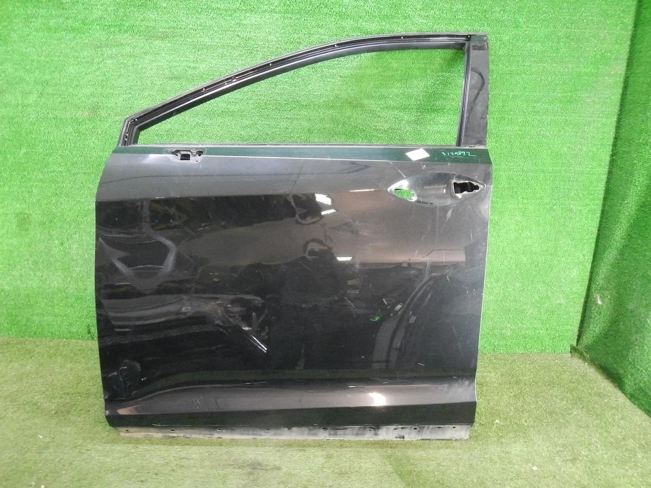 Дверь передняя левая Lexus RX200t/RX300/RX350/RX350L/RX450h/RX450hL