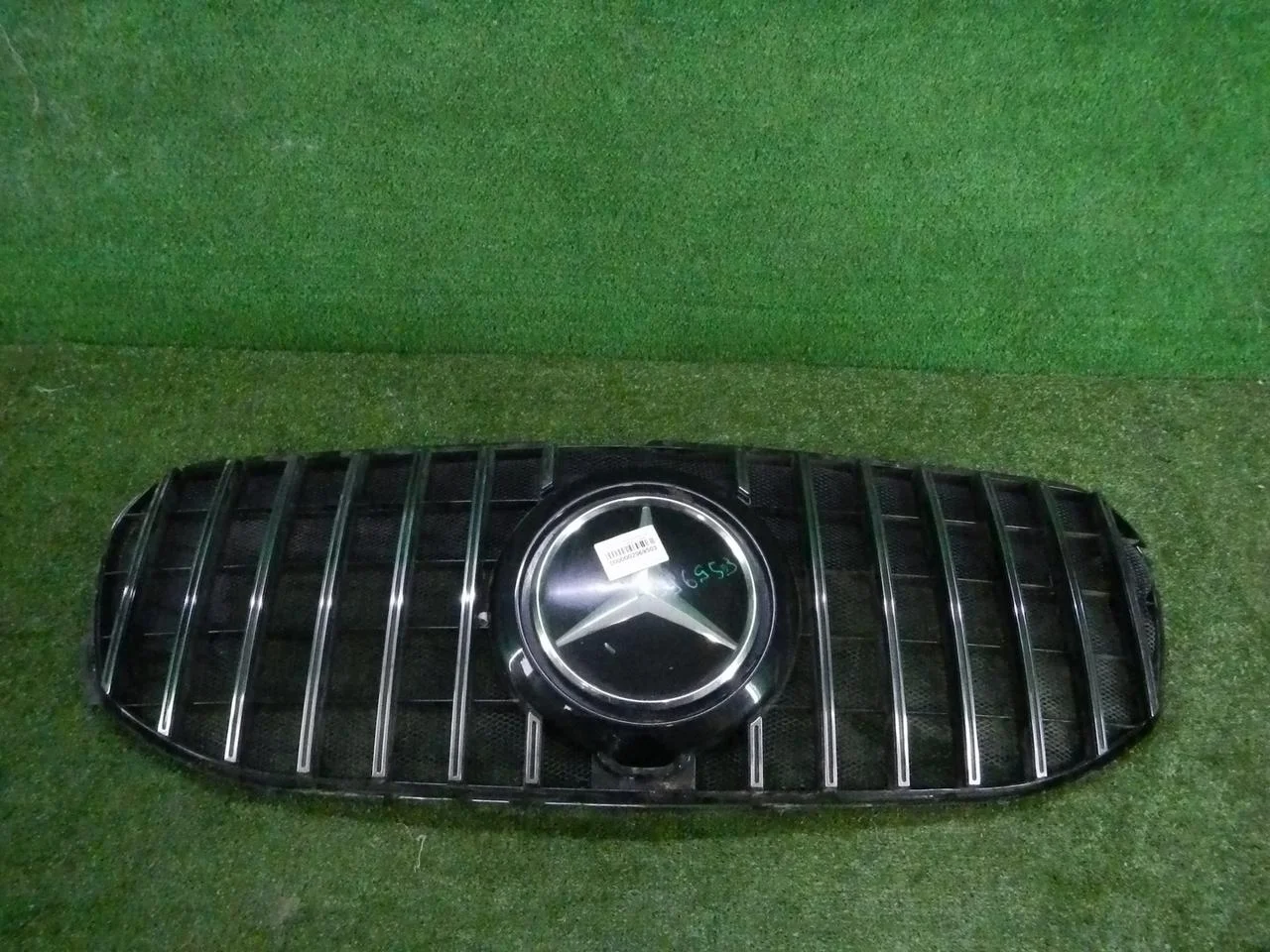 Решетка радиатора Mercedes-Benz GLS-Class